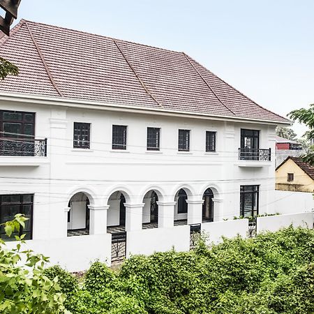 インディ オールド コート ハウス Kochi エクステリア 写真